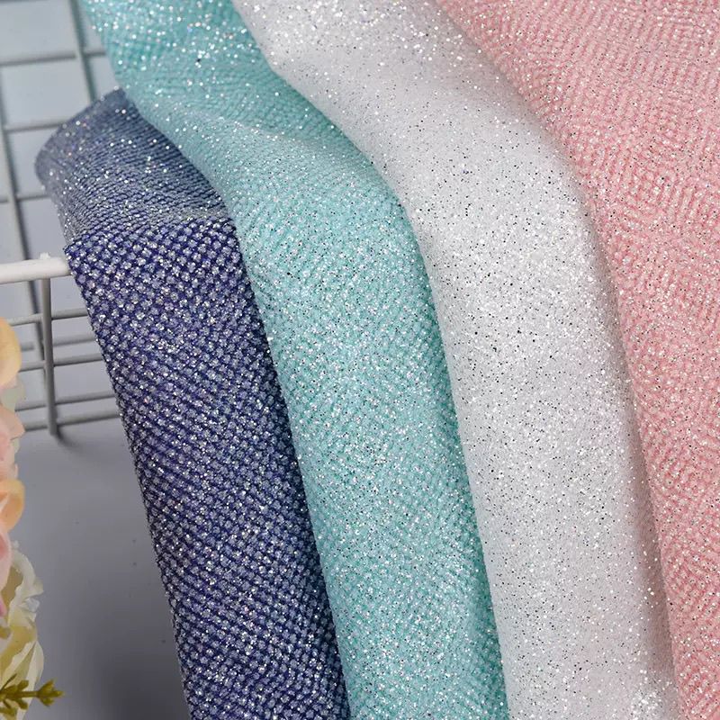Tkanina z cekinami i siateczką – Crystal Mesh Fabric recenzja i cena